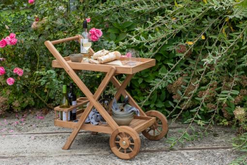 Servierwagen "Chester" aus Teakholz 